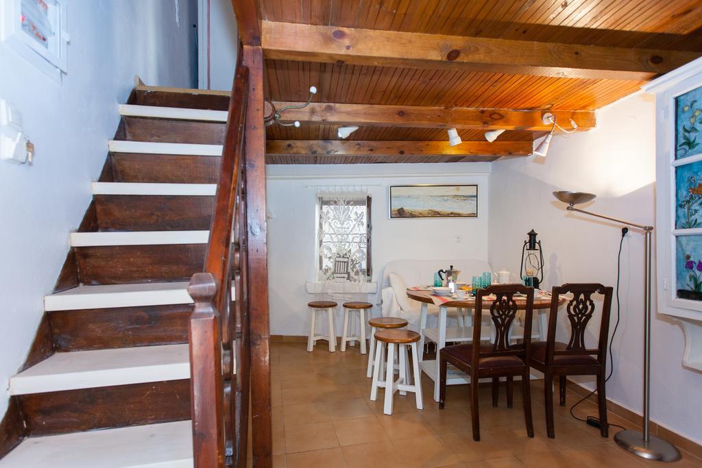 Nikita Traditional House Chrissi Akti Chania Quarto foto